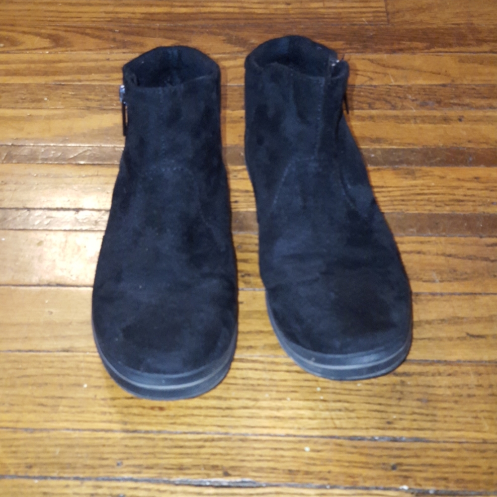 Bobs by Skechers suede casual ankle boots